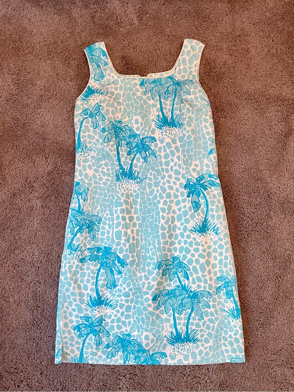 Lilly Pulitzer Krista Shift Dress- Blue Jumbo Giraffe, White label